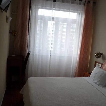 Paulista Hotel 2*