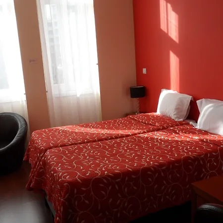 Paulista Hotel 2*