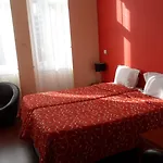 Paulista Otel 2*